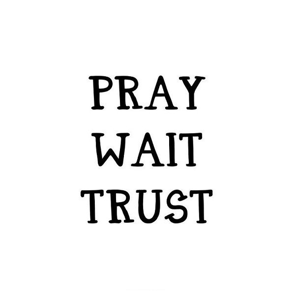 Christelijke Kaart &ndash; Pray Wait Trust (Zwart Wit)